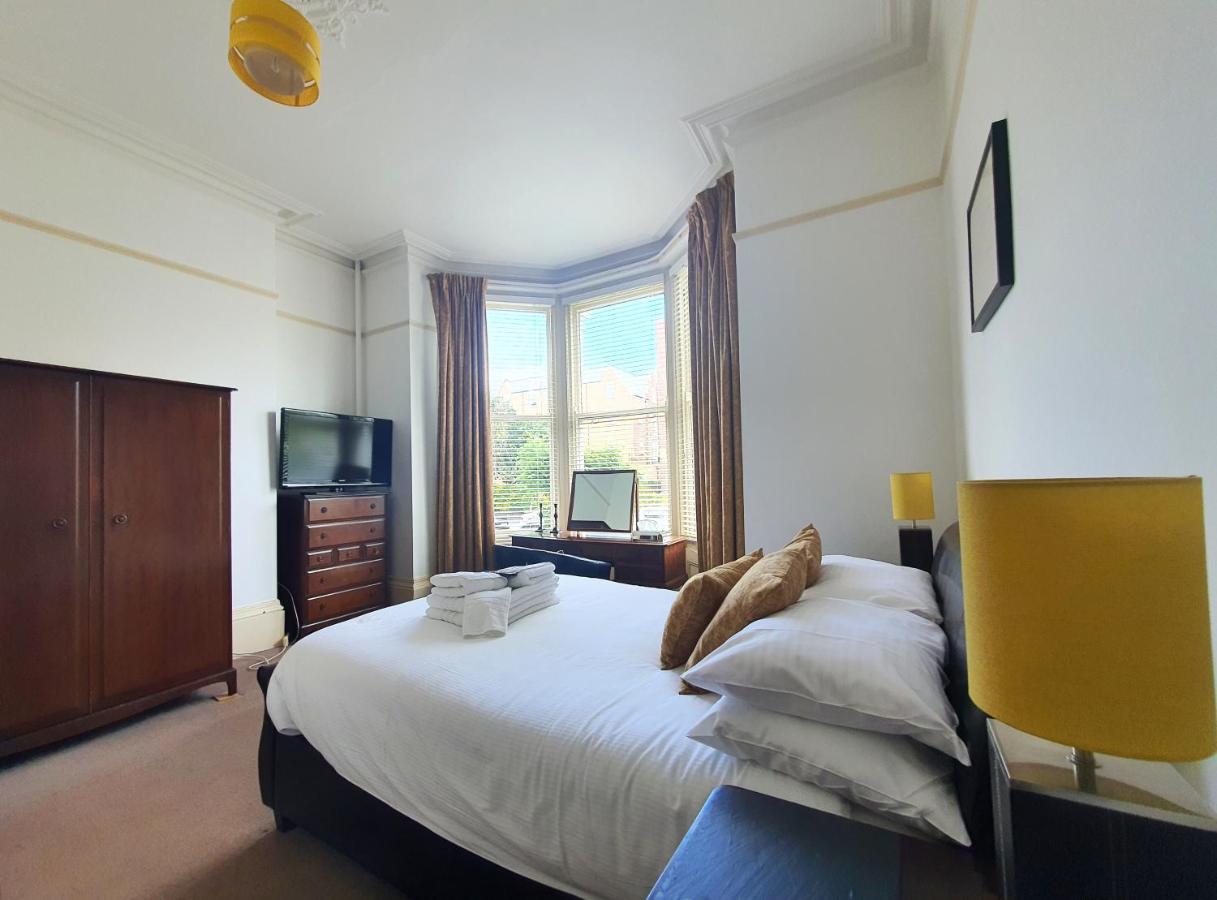 Rowntree Lodge Скарборо Экстерьер фото